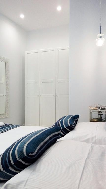 Sebeto Toledo Apartment Naples Luaran gambar